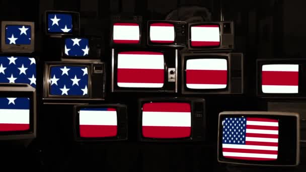 Vintage Τηλεοράσεις Και Σημαία Των Ηπα Σέπια Τόνι Μεγέθυνση — Αρχείο Βίντεο