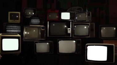 Retro televizyonlar ve Finlandiya Ulusal Bayrağı. Yakınlaştır. 