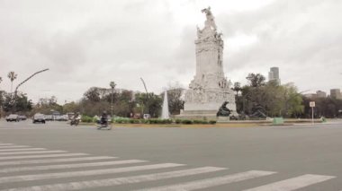 Palermo 'daki İspanyollar Anıtı (Monumento de los Espaoles) - Buenos Aires, Arjantin.