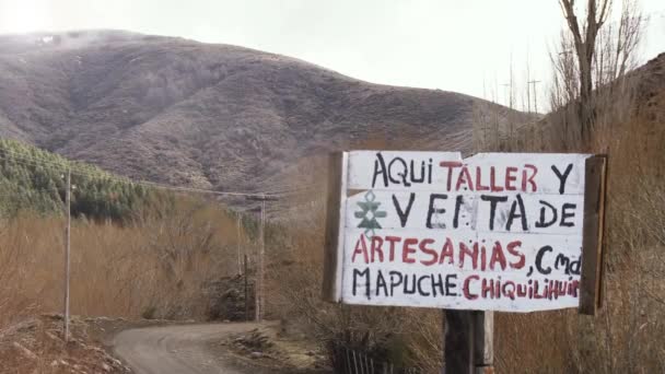 Neuquen Tartomány Patagónia Argentína 2019 Road Sign Dirt Road Patagonia — Stock videók