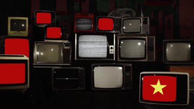  Vietnam bayrağı ve Retro Televizyonlar. Yakınlaştır. 