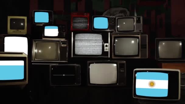 Σημαία Της Αργεντινής Και Vintage Τηλεοράσεις Μεγέθυνση — Αρχείο Βίντεο