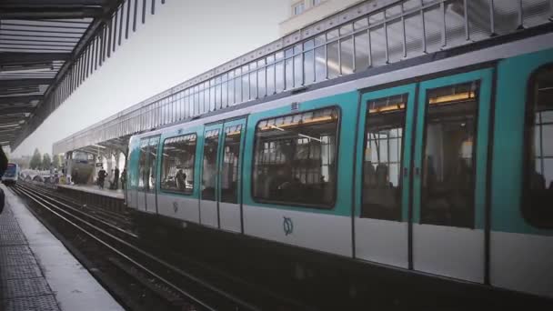 프랑스의 브리지 지하철 — 비디오