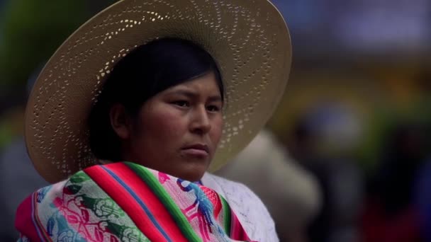 Paz Bolívia 2019 Uma Cholita Tradicional Mulher Aymara Boliviana Paz — Vídeo de Stock