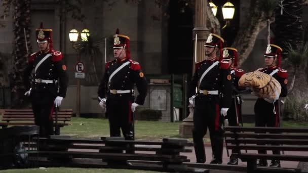 Buenos Aires Arjantin 2019 Arjantin Grenadiers Casa Rosada Nın Önünde — Stok video