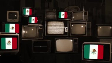 Eski Televizyonlarda Meksika Bayrakları. Sepia Tone. Yakınlaştır. 