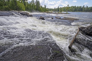 Kükreyen Falls'ta ıssızlık