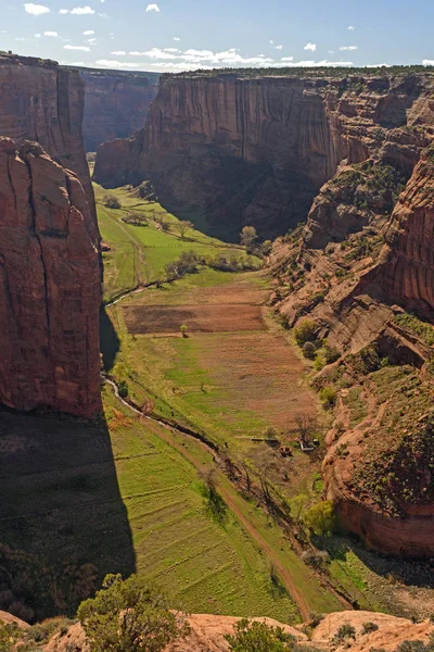 Lumière du matin dans un canyon de Red Rock — Photo