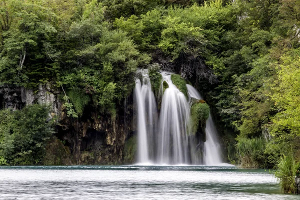 Plitvice, şelale
