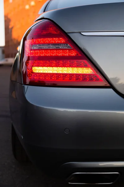 Kullanılan Mercedes-Benz S-Class S350 uzun (W221) araba kürsüye bir stree