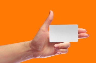 Sol el boş beyaz kartı Mock-up tutun. Sim cep plastik Nfc akıllı etiket arama kartı sahte şablon. Kredi Namecard veya taşıma bilet. Noel mağaza sadakati hediye indirim. Kopya alanı.