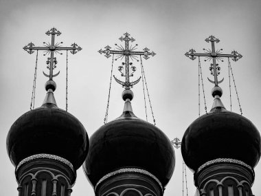 Bolvanovka 'daki St. Nicholas Kilisesi' nin kubbeleri. 1632 'de, tahta C