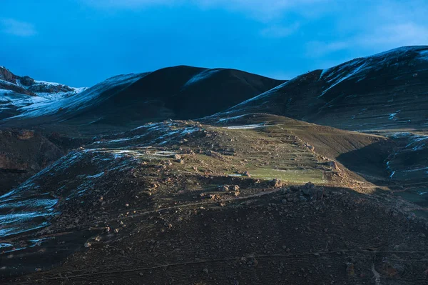 Alte Siedlung in den Bergen, xinaliq, azerbaijan — Stockfoto