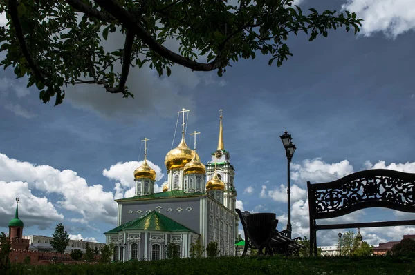 Catedral de Uspensky y la Torre del Kremlin de Tula — Foto de Stock