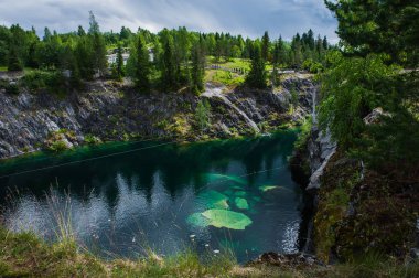 Ünlü güzel Mermer Ocağı Ruskeala