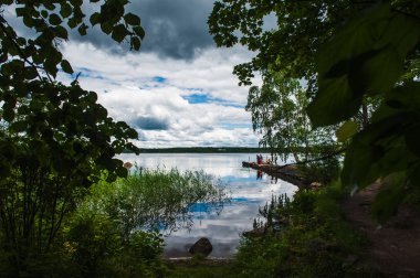 Yaz Peyzaj Park şehir Vyborg Rusya'da yakınındaki Monrepo