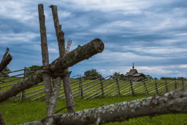 Kizhi Adası, Rusya. Eski ahşap dini mimari