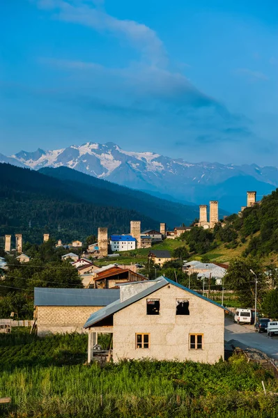 Torres Svan en Mestia, región de Svaneti, Georgia —  Fotos de Stock