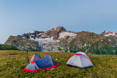 Arkhyz güzel yaz manzarada