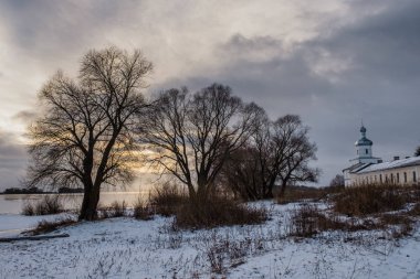 St. George's Yuriev Ortodoks M mimari topluluğu