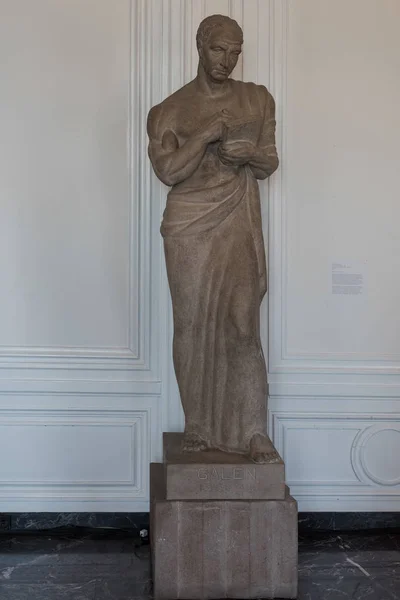 Кам'яна статуя — стокове фото