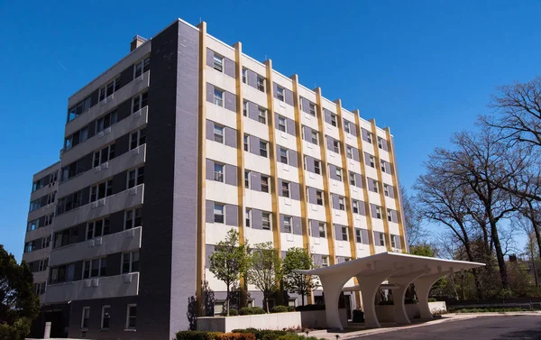 Apartment building — Stock Photo, Image