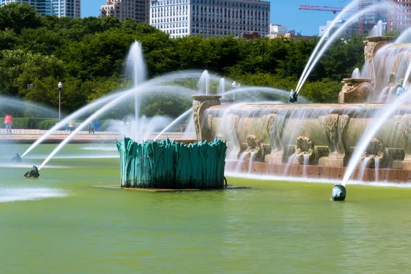 Nagy szökőkút, a Millennium Park, Chicago Downtown — Stock Fotó