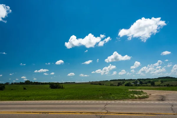 Vista de un campo en el campo de Illinois — Foto de Stock