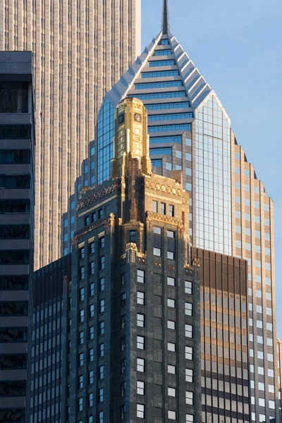 Gran Edificio Chicago Vista Del Centro Desde Una Calle —  Fotos de Stock