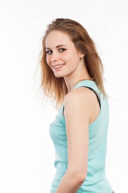 Kız arkasını dönüyor