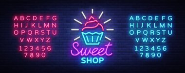 Tatlı Dükkanı logo neon tarzıdır. Candy Shop neon işareti, reklam afiş ışık, parlak neon gece tatlılar. Projeleriniz için tasarım şablonu. Vektör çizim. Metin neon işareti düzenleme