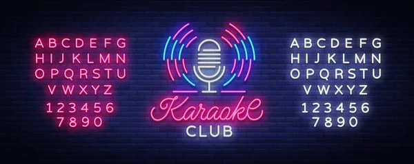 Karaoke Club Logo in Neon Style (dalam bahasa Inggris). Neon sign, bright nightly neon advertising Karaoke. Panji cahaya, billboard malam yang cerah. Vektor ilustrasi. Menyunting tanda teks neon - Stok Vektor