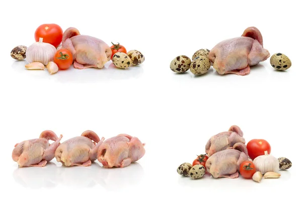 Carcasses de cailles, œufs et légumes sur fond blanc . — Photo