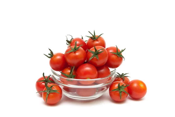 Beyaz arka planda izole edilmiş domatesler.. — Stok fotoğraf