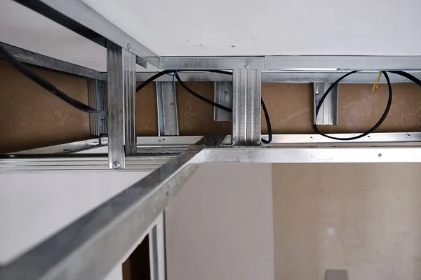 The ceiling of plasterboard — Stock Photo, Image