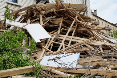 İnşaat alanında yalan kurulu