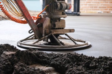 dökülen beton levha