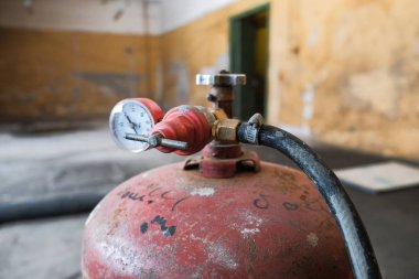 gaz silindir yakın mesafeden