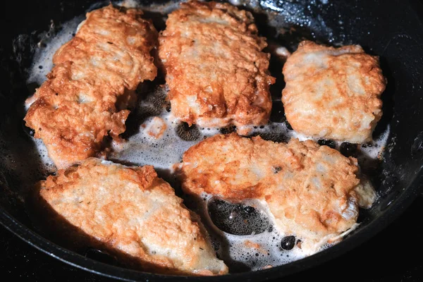 Fischfilet im Teig — Stockfoto