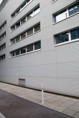 Oluklu sac metal cephe 