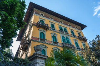 Güzel Toskana Akdeniz tarzı villa 