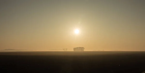 Красивый Пейзаж Утренним Туманом — стоковое фото