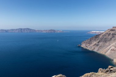 Santorini caldera Yunanistan sahil'ın doğal görünümünü