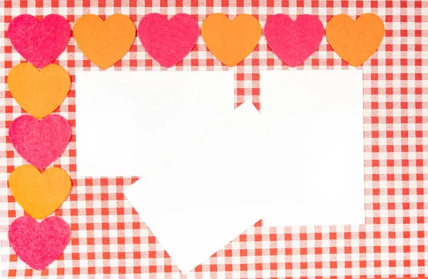 Hintergrund mit rot-weißem Vichy-Stoff für den Valentinstag — Stockfoto