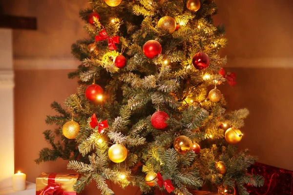 Closeup της χριστουγεννιάτικο δέντρο φόντο, Χριστούγεννα διακόσμηση — Φωτογραφία Αρχείου