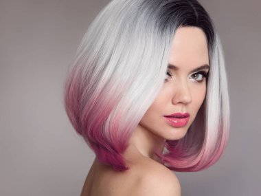 Ombre bob kısa saç modeli. Güzel saç boyama kadın. Fashio