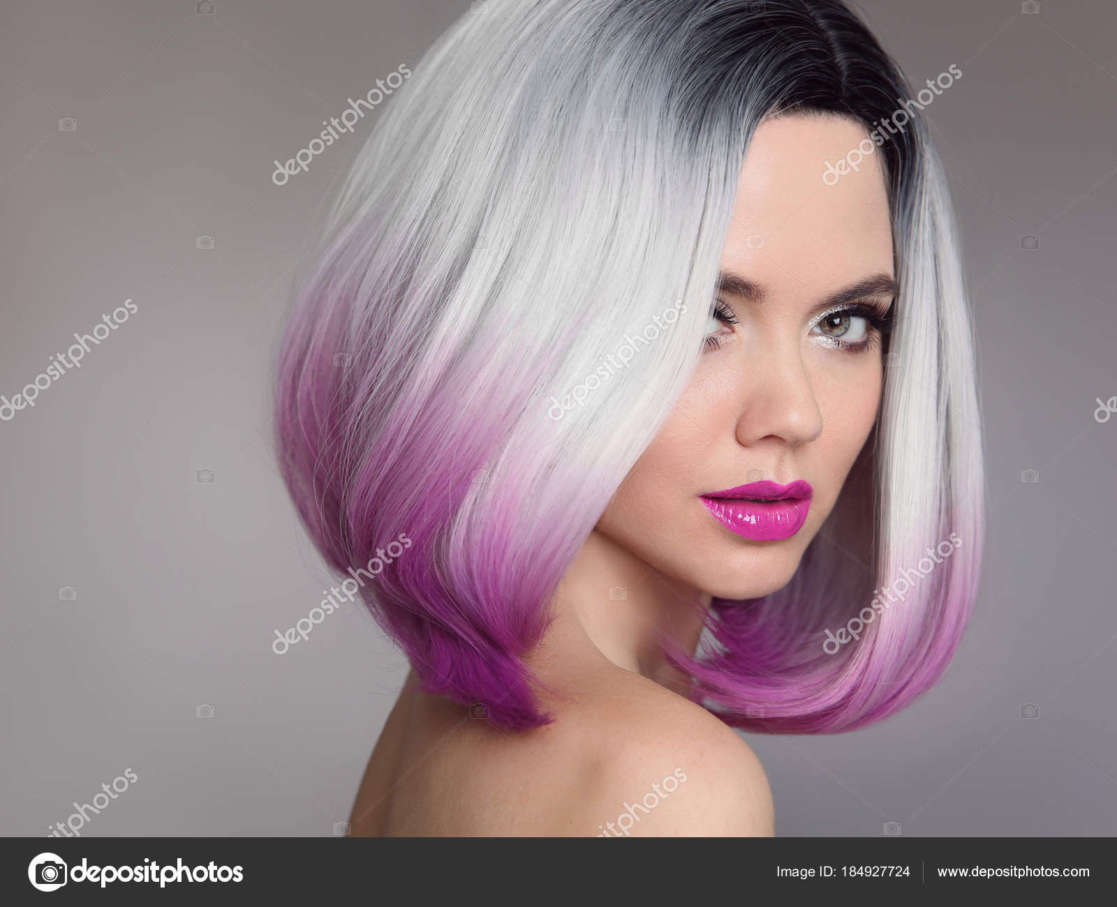 Colored Ombre Hair Extensions Beauty Model Girl Blonde With Sho