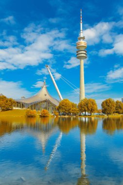 Münih, ORME, Olimpiyat kule ile Olympiapark üzerinde göster