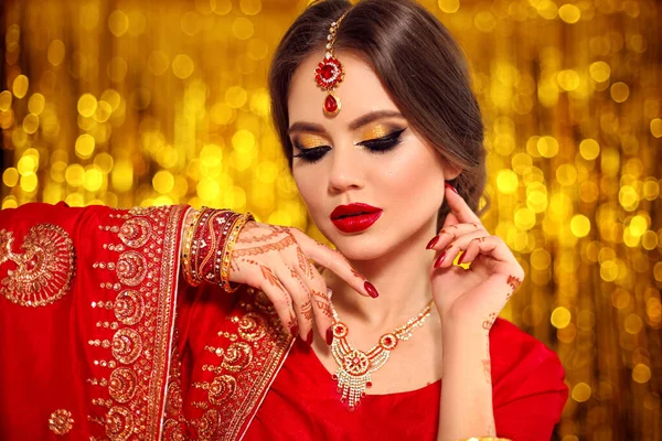 Portrait Beautiful Indian Girl Red Bridal Sari Golden Bokeh Young — Stock Photo, Image