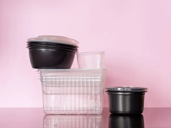Recipientes Plástico Fundo Rosa Reciclagem Plásticos Embalagem Reutilizável Desastre Planeta — Fotografia de Stock